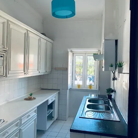 Гостевой дом Gama House Лиссабон